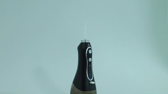 handheld Cordless Rechargeable Water Flosser 1280times/min For Cleaning Teeth